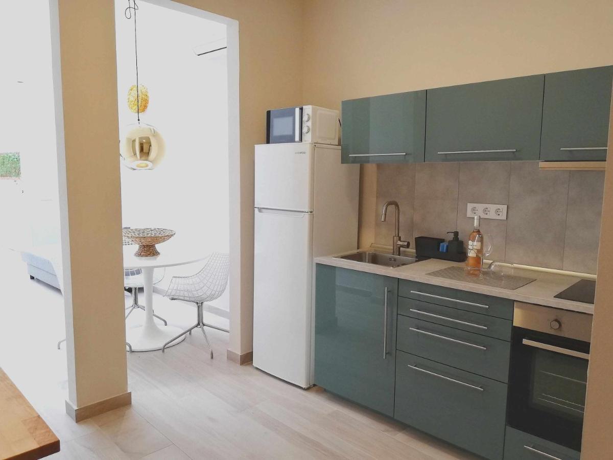 Mazi Apartments Chic 바달로나 외부 사진